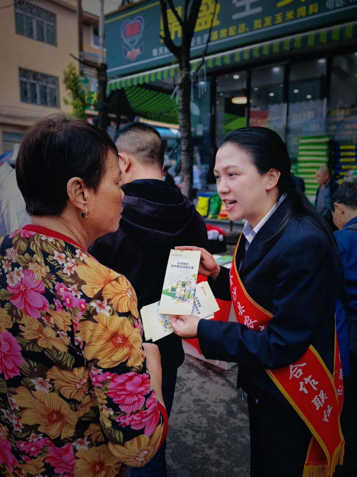 95cdafa651ec513fd5fa5d5684ae1bb5.jpg
